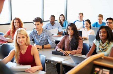 ielts classroom eatimad training center 2